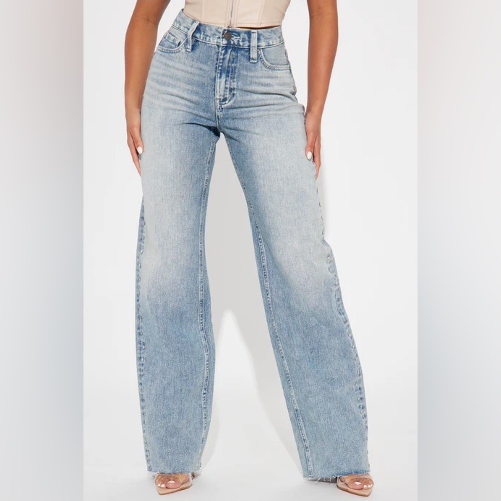 NWT Fashion Nova straight leg jeans - Picture 2 of 6